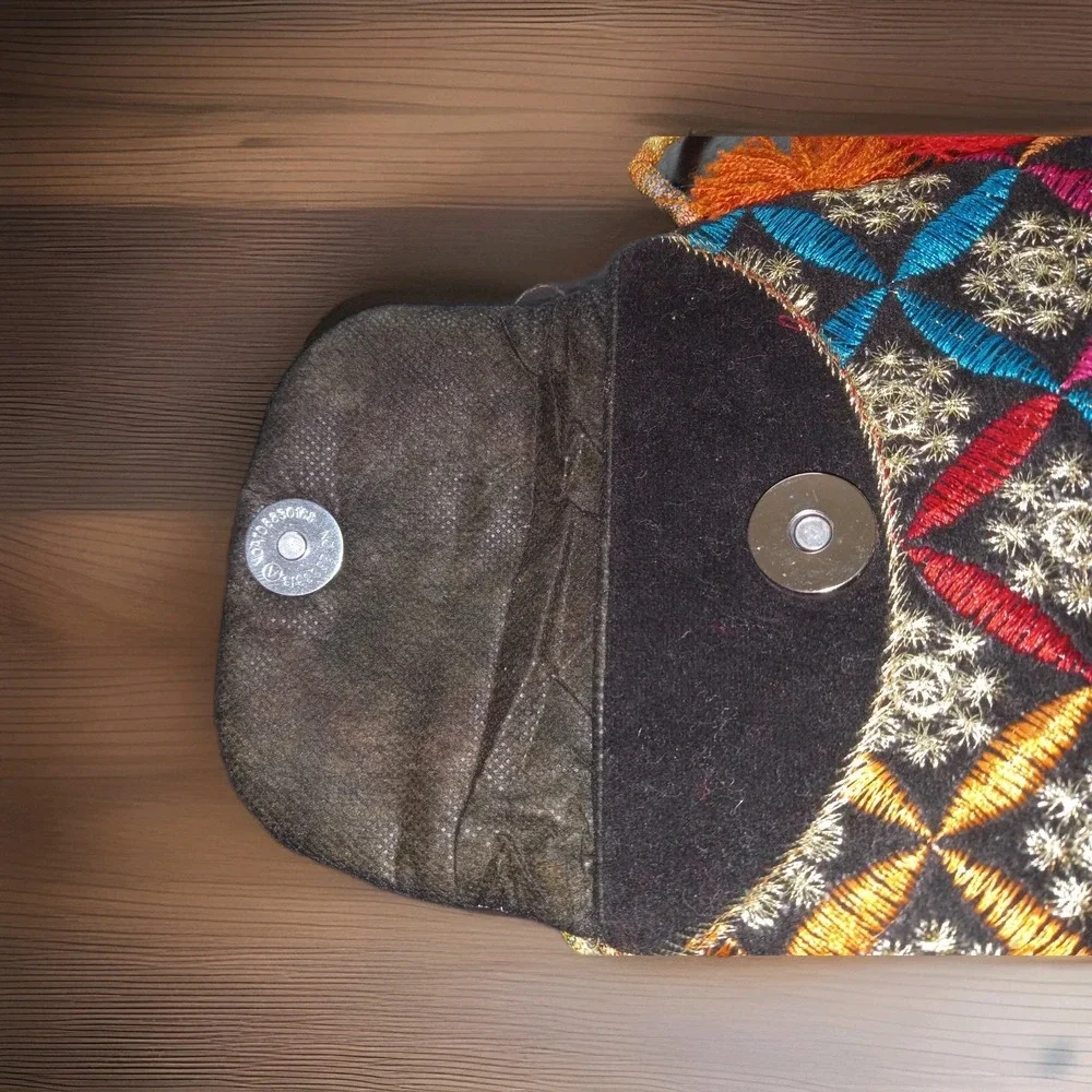 Embroidered Pakistan Indian‎ Purse Satchel Cross Body Tribal Boho Ethnic Tassels